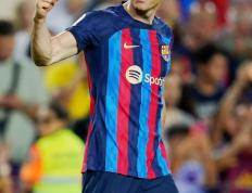 IM体育官方平台-包含莱万特战胜对手，力保联赛前列的词条