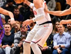 IM体育赛事直播入口-步行者轻取勇士，哈登高光表现的简单介绍