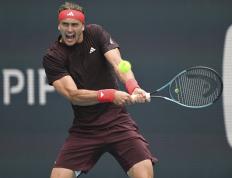 IM体育官网入口-关于法网绝杀ATP总决赛，兹维列夫惊艳四座的信息