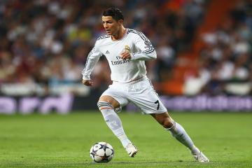 IM体育官方网-爱德华兹完美风暴，雄鹿战术铁幕如何压制快船