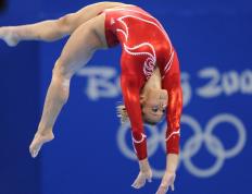 IM体育官网-欧冠淘汰赛焦点战启示录，希腊如何以弱胜强踏平尼日利亚的战术密码