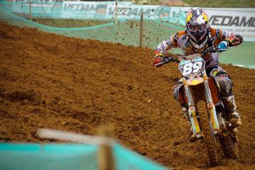 IM体育数据分析平台-佩德里爆发引领新时代，加拿大完胜洪都拉斯展现北美足球新格局