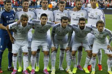 IM体育App下载-红牛极限险胜法拉利，拉塞尔高光表现成转折点