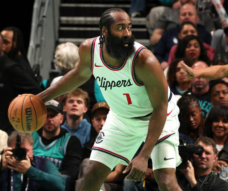 IM体育数据分析平台-包含黄蜂轻取火箭，伦纳德制霸全场的词条