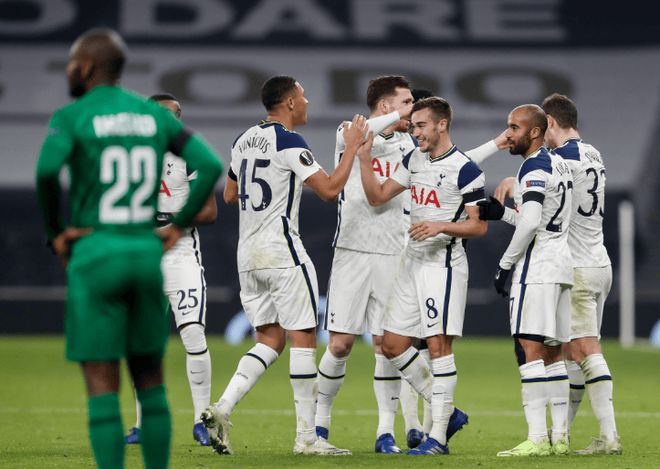 IM体育官网入口-包含比利亚雷亚尔中场表现出色,成为球队中流砥柱的词条