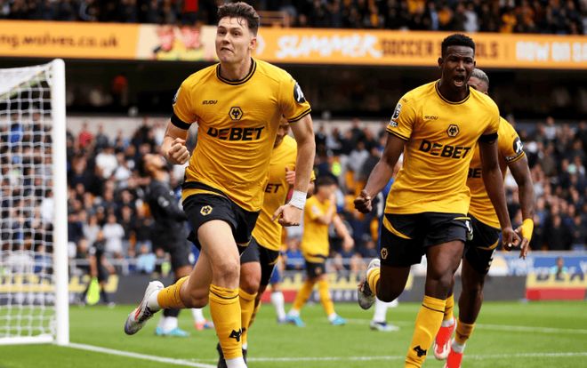 IM体育官方网站-埃弗顿逆袭成功，主场夺得三分排名上升的简单介绍