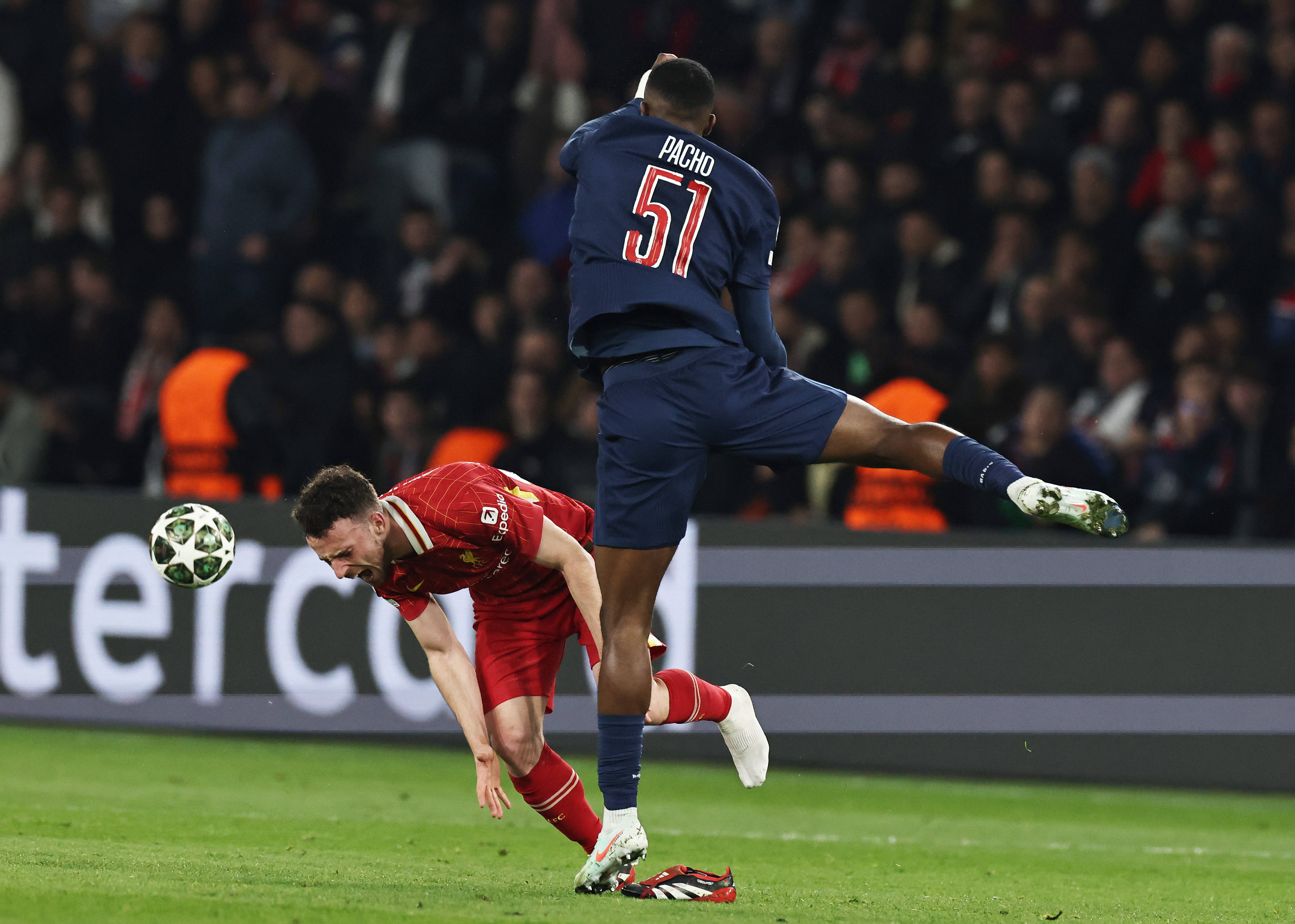 IM体育网页版登录入口-阿森纳遭遇连败，欧冠出线形势堪忧