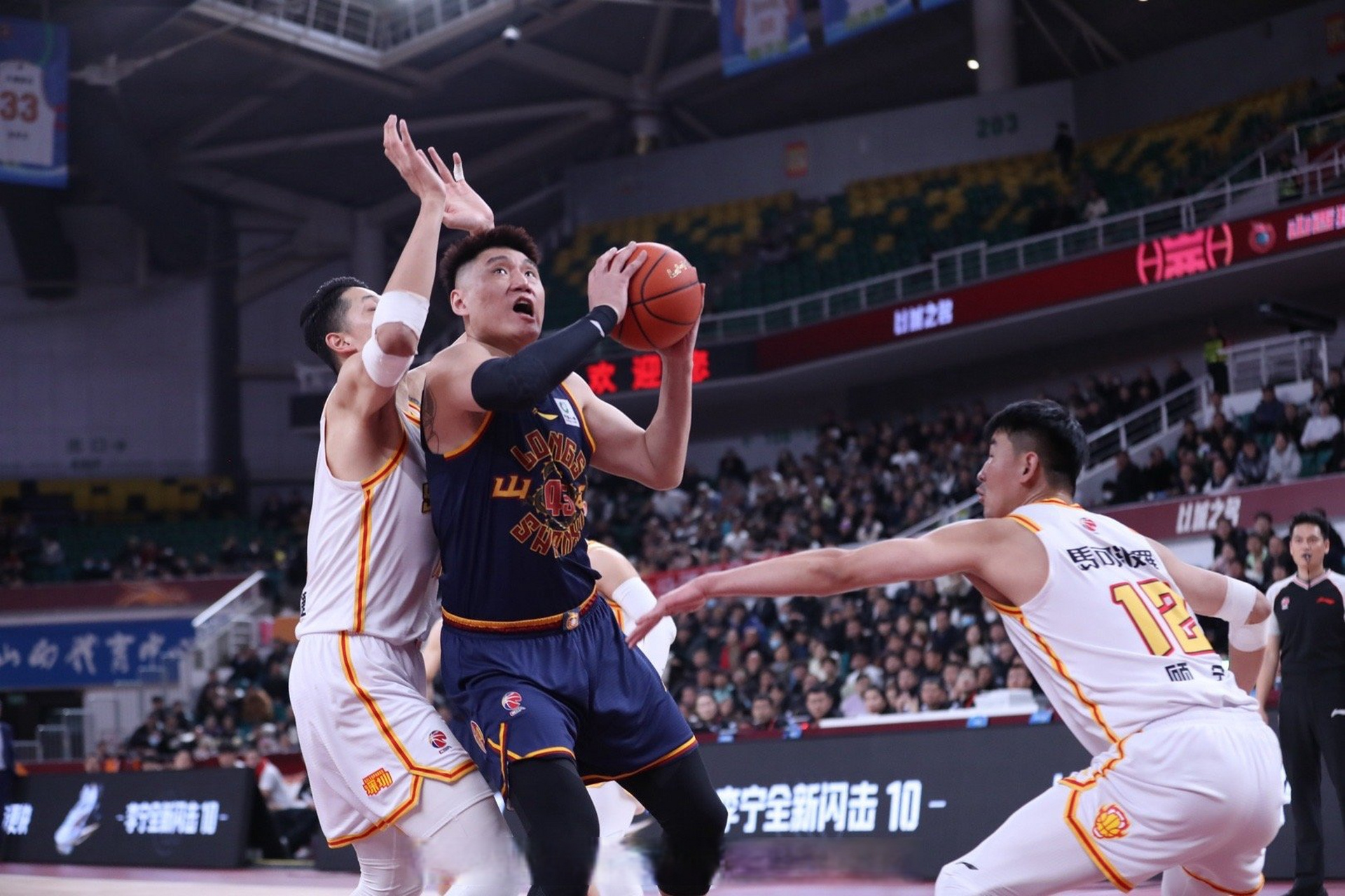 IM体育官方网-山西汾酒队平深圳队，继续保持稳定战绩