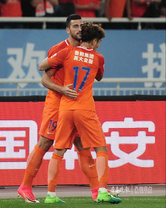 IM体育平台-鲁能主场逼平富力,保持中游位置