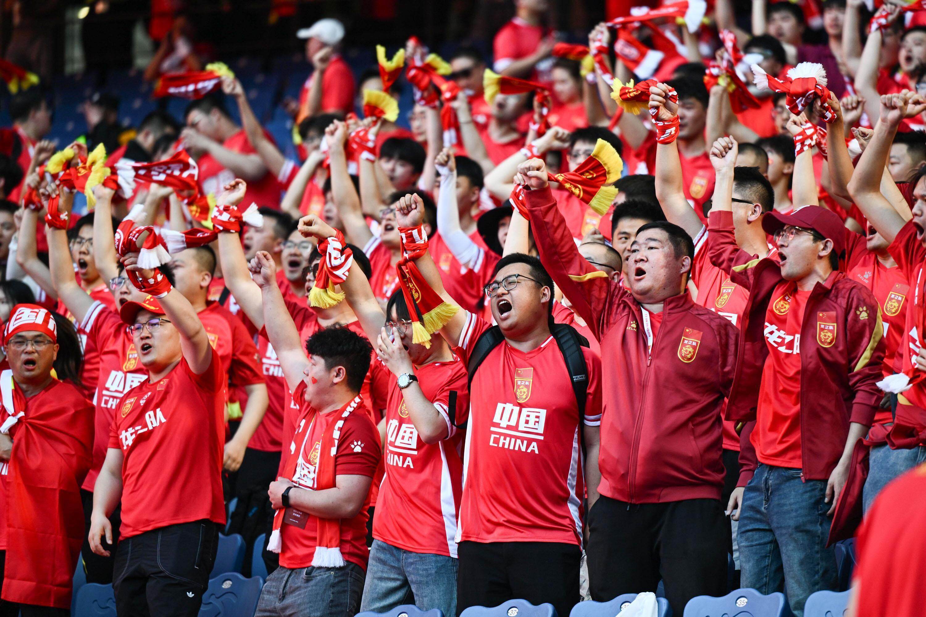 IM体育网页版登录入口-关于欧国杯赛事精彩纷呈，全球球迷热情高涨的信息