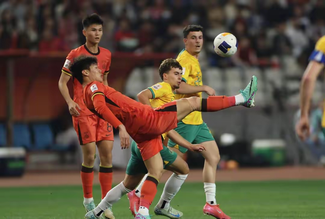 IM体育官方网-热门球队大胜对手，取得连胜纪录