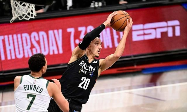 IM体育社区互动入口-篮网高额签下新秀，引发球员工资争议的简单介绍