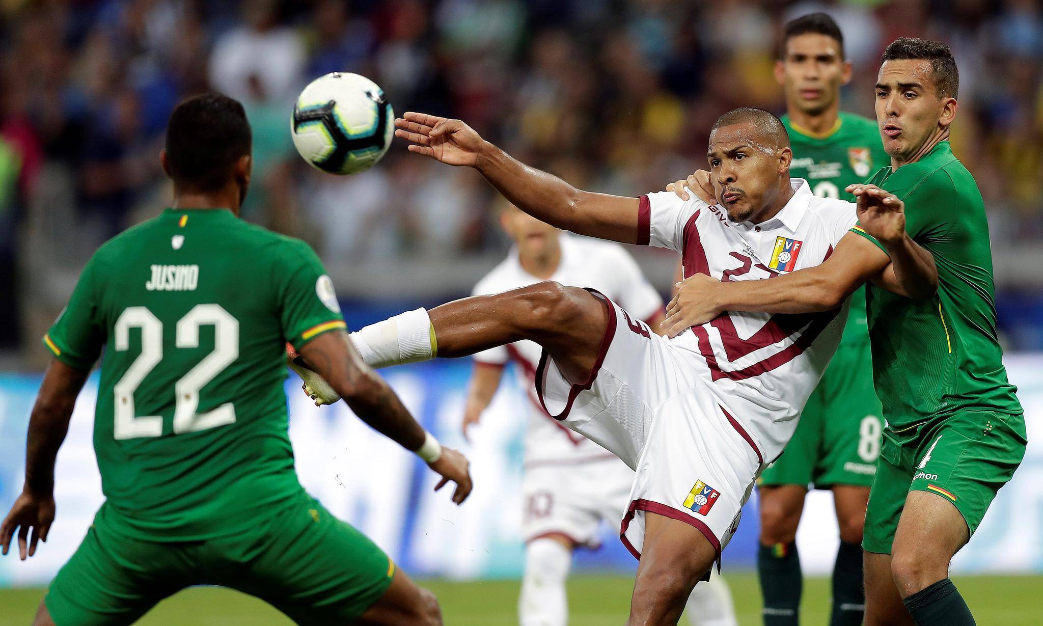 IM体育App下载-巴拿马队击败实力队伍，迎战淘汰