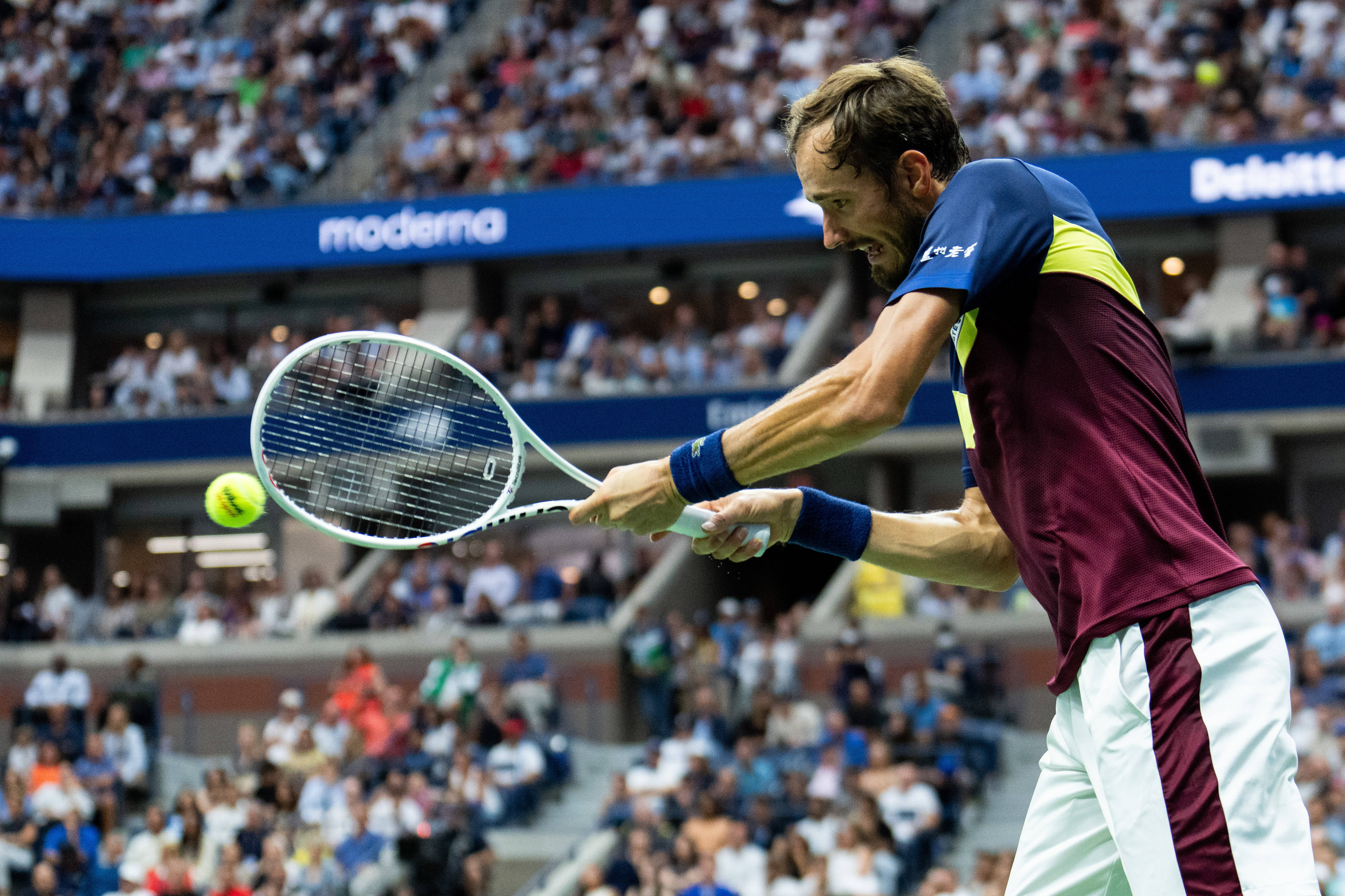 IM体育平台-关于美网碾压戴维斯杯，梅德韦杰夫扛起全队的信息