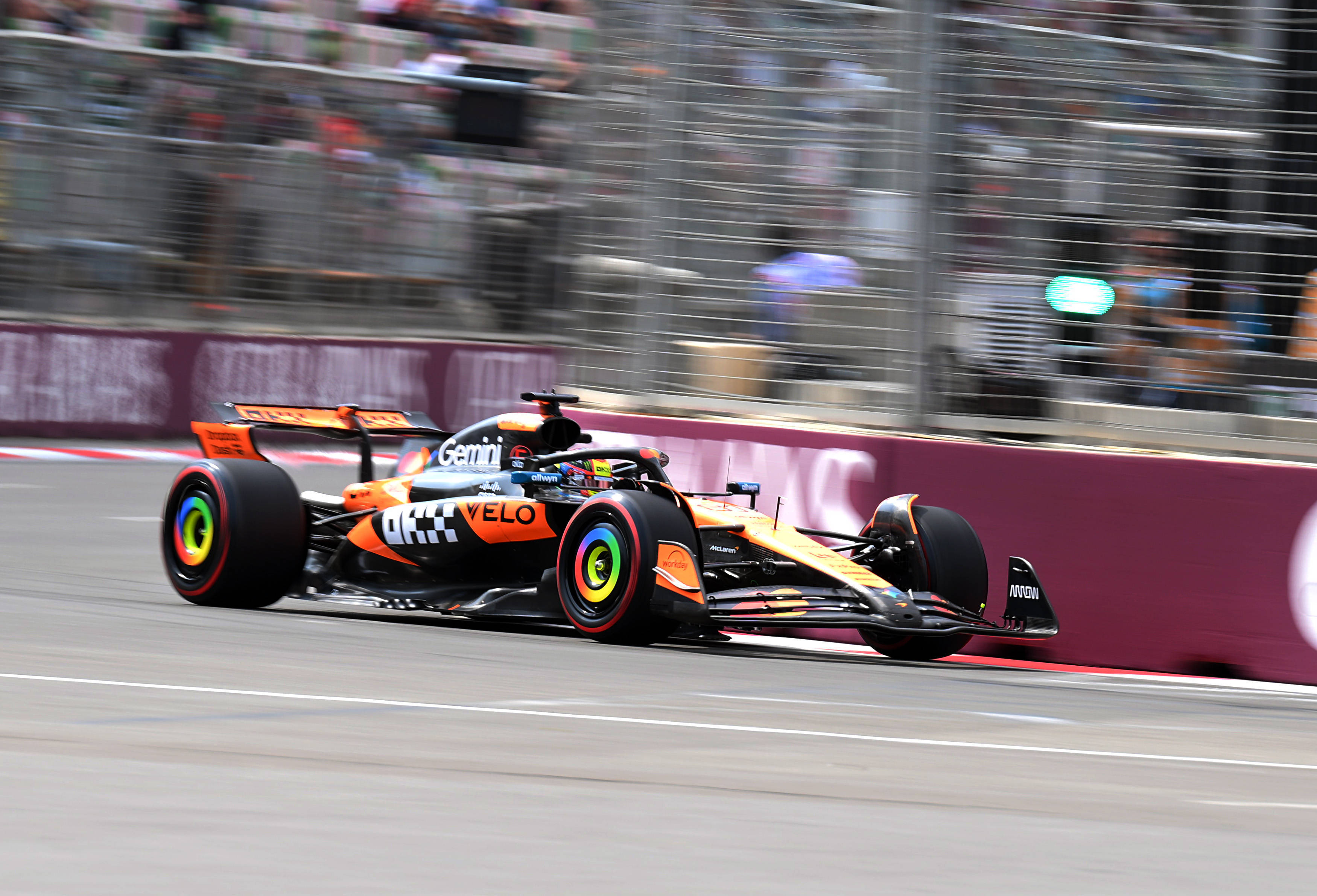 IM体育注册链接-包含迈凯伦绝杀索伯车队，勒克莱尔状态火热的词条